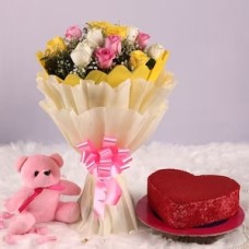 Mix Roses With Cake Teddy