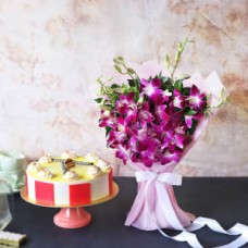 Purple Orchid & Butterscotch Cake