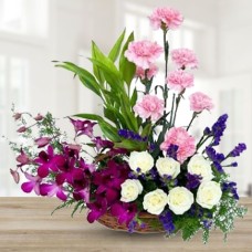 Mixed Flowers Arrangement