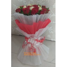 Red & White Roses Bunch