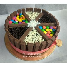 KitKat Games Cake