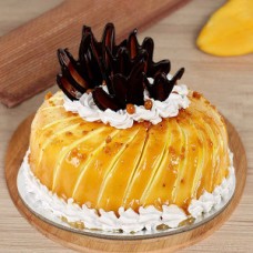 Glaze Cream Pineapple Cake 