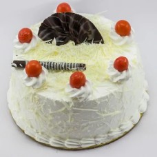 Round White Forest Cake