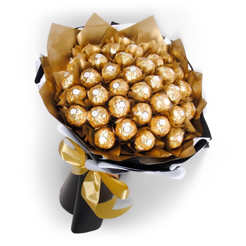 Ferrero Rocher Chocolate Bunch With Paper Peking Bunch