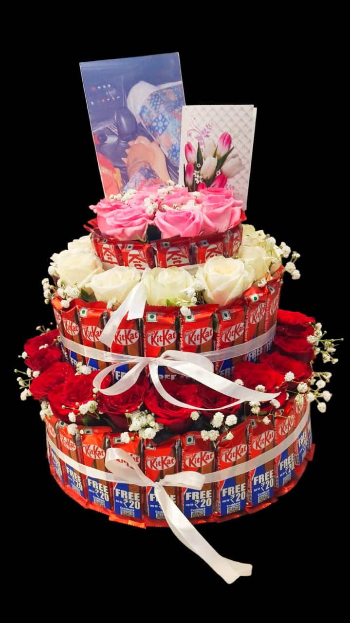 Mix Roses With Kitkat Chocolate Arrangement